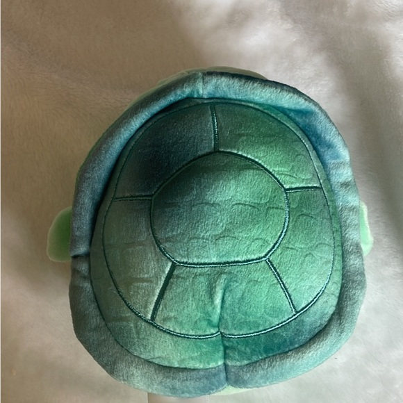 Bundle of 8 6” squishmellows :) Sea themed - Picture 7 of 9